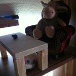 Paulis Tisch mit Rooobert und Wuffi