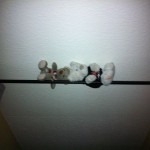 k-Pauli und Nic machen Klimmzüge