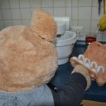 Ted und Nic backen Paulis Krümelmonster Kuchen (3)