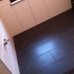 pauli im neuen Badezimmer (4)