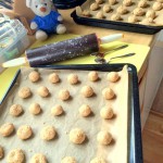 Pauli backt leckere Plätzchen (2)